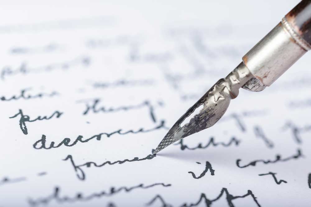 pluma-de-escribir-escritores-novelas